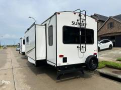 2023 CrossRoads Sunset Trail 330SI, $ 40,000