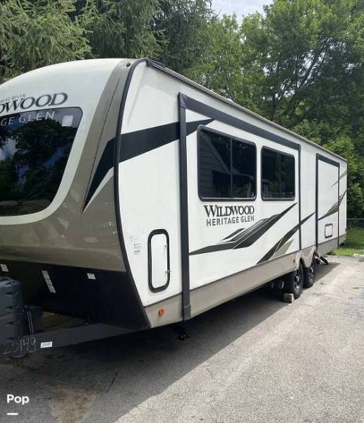 2023 Forest River Wildwood 270FKS, $ 39,500