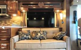 2018 Forest River Berkshire XLT 43C, $ 190,000