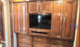 2018 Forest River Berkshire XLT 43C, $ 190,000
