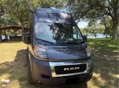 2023 Thor Motor Coach Sequence 20A, $ 97,500