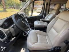 2023 Thor Motor Coach Sequence 20A, $ 97,500