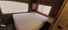 2015 Forest River Sunseeker 3170DS, $ 49,900