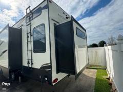 2021 Keystone Montana High Country 335BH, $ 51,500