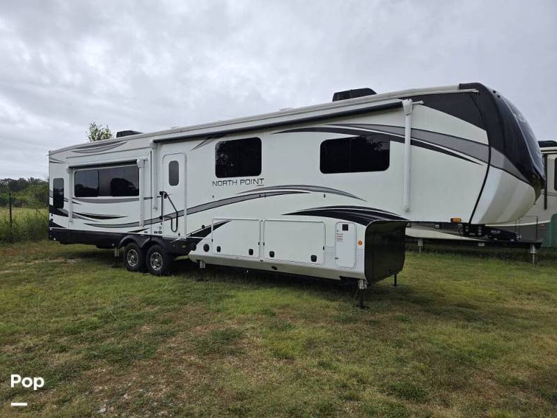 2022 Jayco North Point 377RLBH, $ 55,000