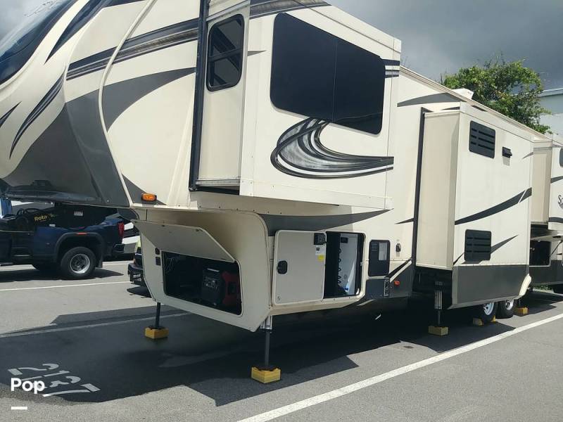 2019 Grand Design Solitude 380FL-R, $ 40,000