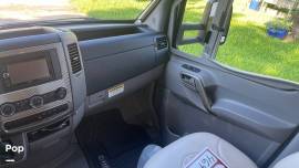 2018 Tiffin Wayfarer 24FW, $ 79,000