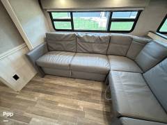 2022 Winnebago Adventurer 35F, $ 105,000