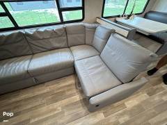 2022 Winnebago Adventurer 35F, $ 105,000