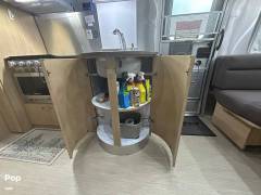 2020 Airstream Flying Cloud 25FB Twin, $ 65,000