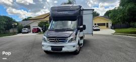 2018 Tiffin Wayfarer 24FW, $ 82,500