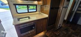 2018 Tiffin Wayfarer 24FW, $ 82,500