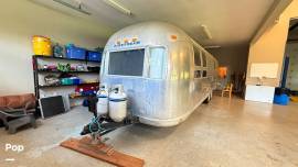 1973 Airstream Sovereign 31, $ 79,000
