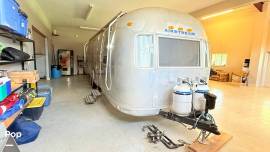 1973 Airstream Sovereign 31, $ 79,000