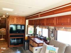 2012 Winnebago Journey 36M, $ 85,000