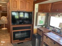 2012 Winnebago Journey 36M, $ 85,000