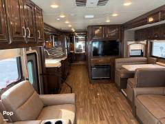 2019 Thor Motor Coach Palazzo 37.4, $ 152,000
