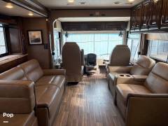 2019 Thor Motor Coach Palazzo 37.4, $ 152,000