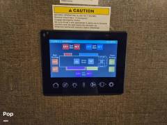 2019 Thor Motor Coach Palazzo 37.4, $ 152,000