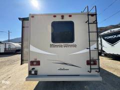 2019 Winnebago Minnie Winnie 31G, $ 65,000