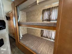 2019 Winnebago Minnie Winnie 31G, $ 65,000