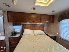 2019 Winnebago Minnie Winnie 31G, $ 65,000