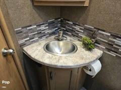 2018 Thor Motor Coach Freedom Elite 22FE, $ 34,000