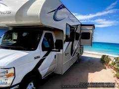 2021 Thor Motor Coach Four Winds 26B, $ 44,000