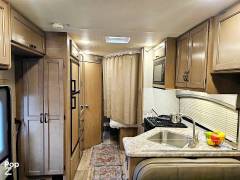 2021 Thor Motor Coach Four Winds 26B, $ 44,000