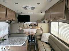 2021 Thor Motor Coach Four Winds 26B, $ 44,000
