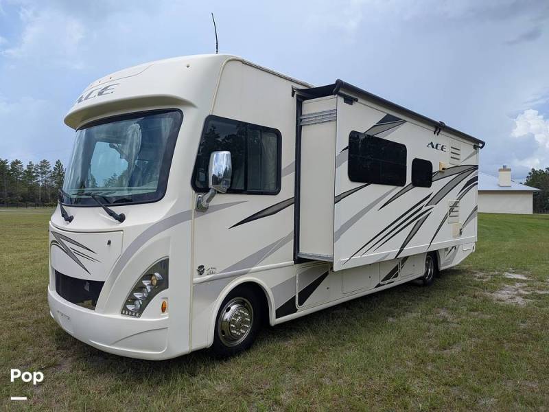 2018 Thor Motor Coach A.C.E. 30.4, $ 69,500