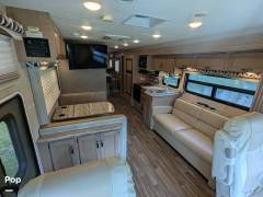 2018 Thor Motor Coach A.C.E. 30.4, $ 69,500