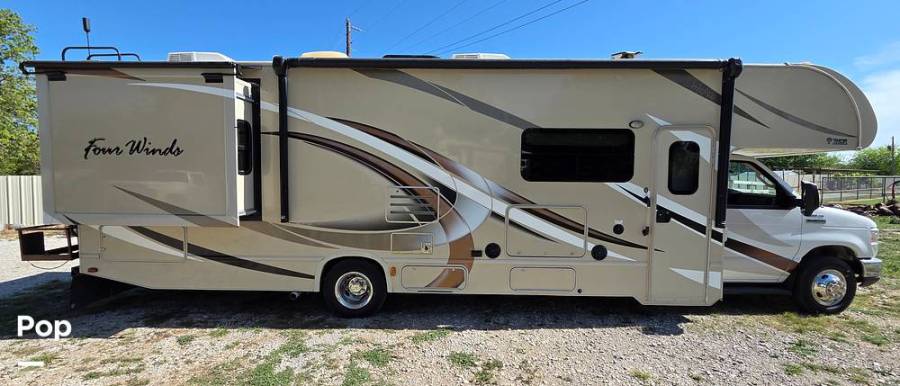 2017 Thor Motor Coach Four Winds 31L, $ 52,998