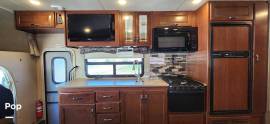 2017 Thor Motor Coach Four Winds 31L, $ 52,998