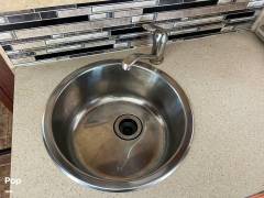 2015 Forest River Sunseeker 3170DS, $ 40,000