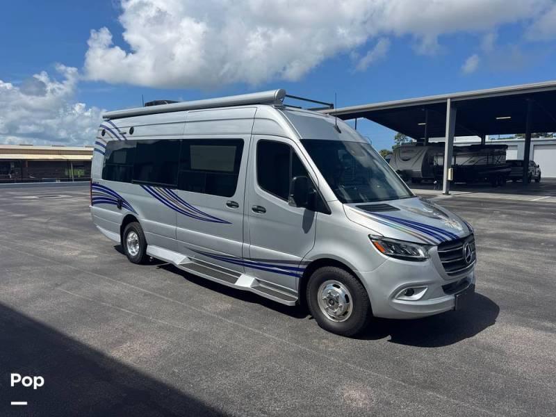 2023 Winnebago Era 70X, $ 125,000
