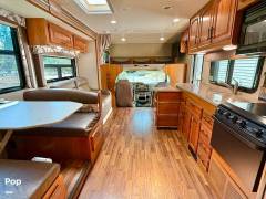 2017 Jayco Greyhawk 29MV, $ 58,900