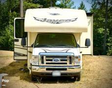2017 Jayco Greyhawk 29MV, $ 58,900