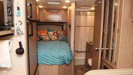 2021 Thor Motor Coach Magnitude GA22, $ 66,199