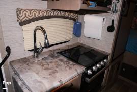 2021 Thor Motor Coach Magnitude GA22, $ 66,199