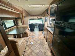 2015 Thor Motor Coach Siesta 24SA, $ 63,000