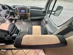 2015 Thor Motor Coach Siesta 24SA, $ 63,000