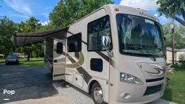 2016 Thor Motor Coach Hurricane 32N, $ 49,900