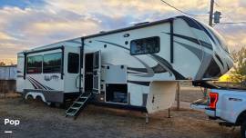 2020 Grand Design Solitude 3740BH, $ 42,000