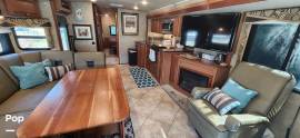 2016 Winnebago Sightseer 35G, $ 99,999