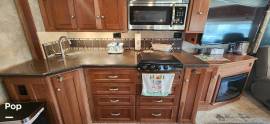 2016 Winnebago Sightseer 35G, $ 99,999