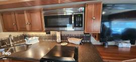 2016 Winnebago Sightseer 35G, $ 99,999