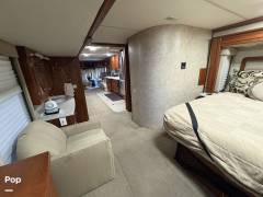 2007 Fleetwood Revolution LE 40V, $ 69,900
