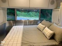 2020 Airstream Globetrotter 25FB, $ 69,000