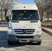 2012 Pleasure-Way Plateau TS, $ 68,000